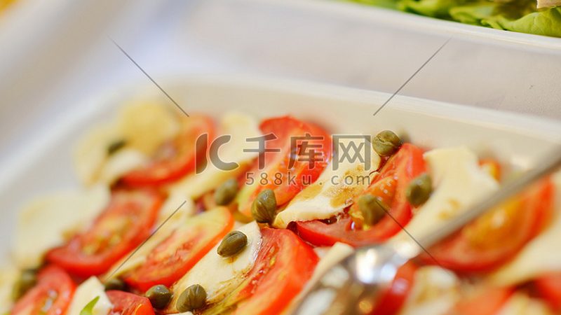 校园茶饮新风尚：走近学校附近的茶饮品牌